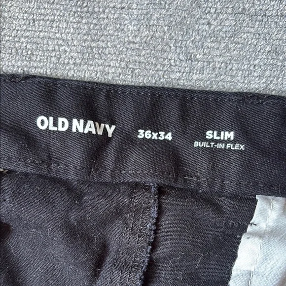 Old Navy Black Chinos Classic Cotton Blend - Picture 2 of 3